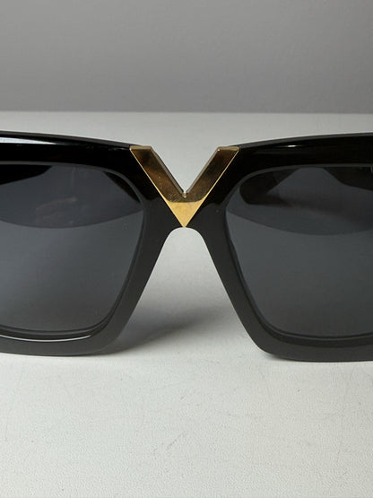 Valentino Garavani V Gold II Sunglasses Women's Pre-owned Black Acetate