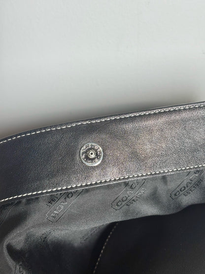 Women's Coach #9570 Hampton Legacy Black Flap Leather Pre-owned