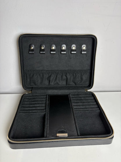 Foundrae Quilted, Symbols Leather Pre-owned Travel Jewelry Case