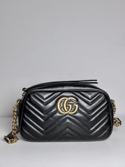 Gucci Marmont Camera Quilted Leather Pre-owned Black Nappa Small Purse Pre-owned