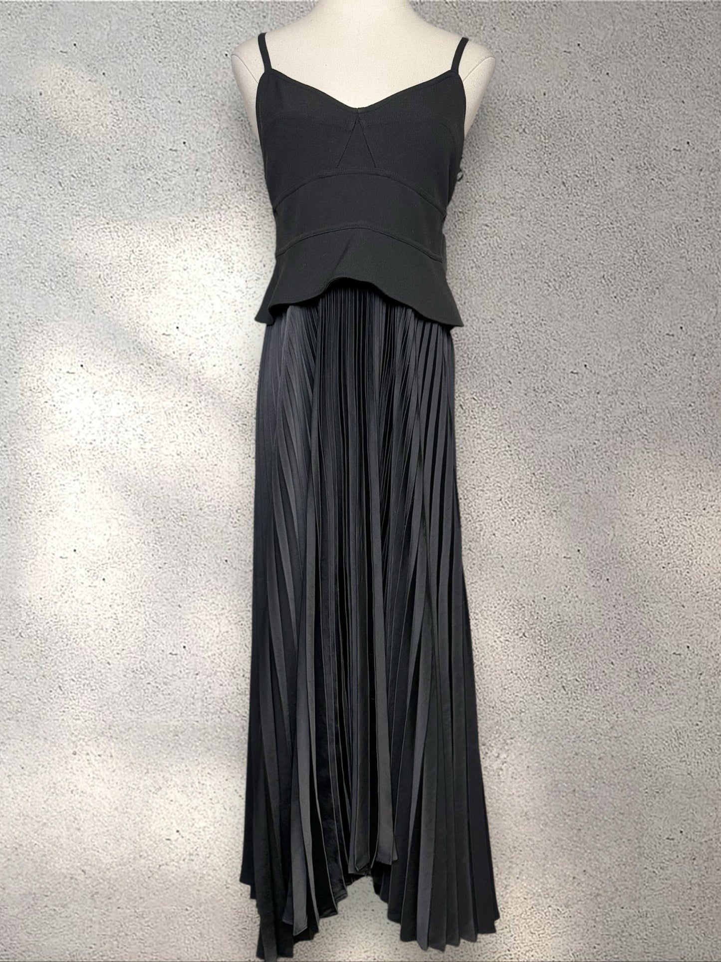 Women Size 8 ALC Black Pleated Skirt Belted Cocktail Dress