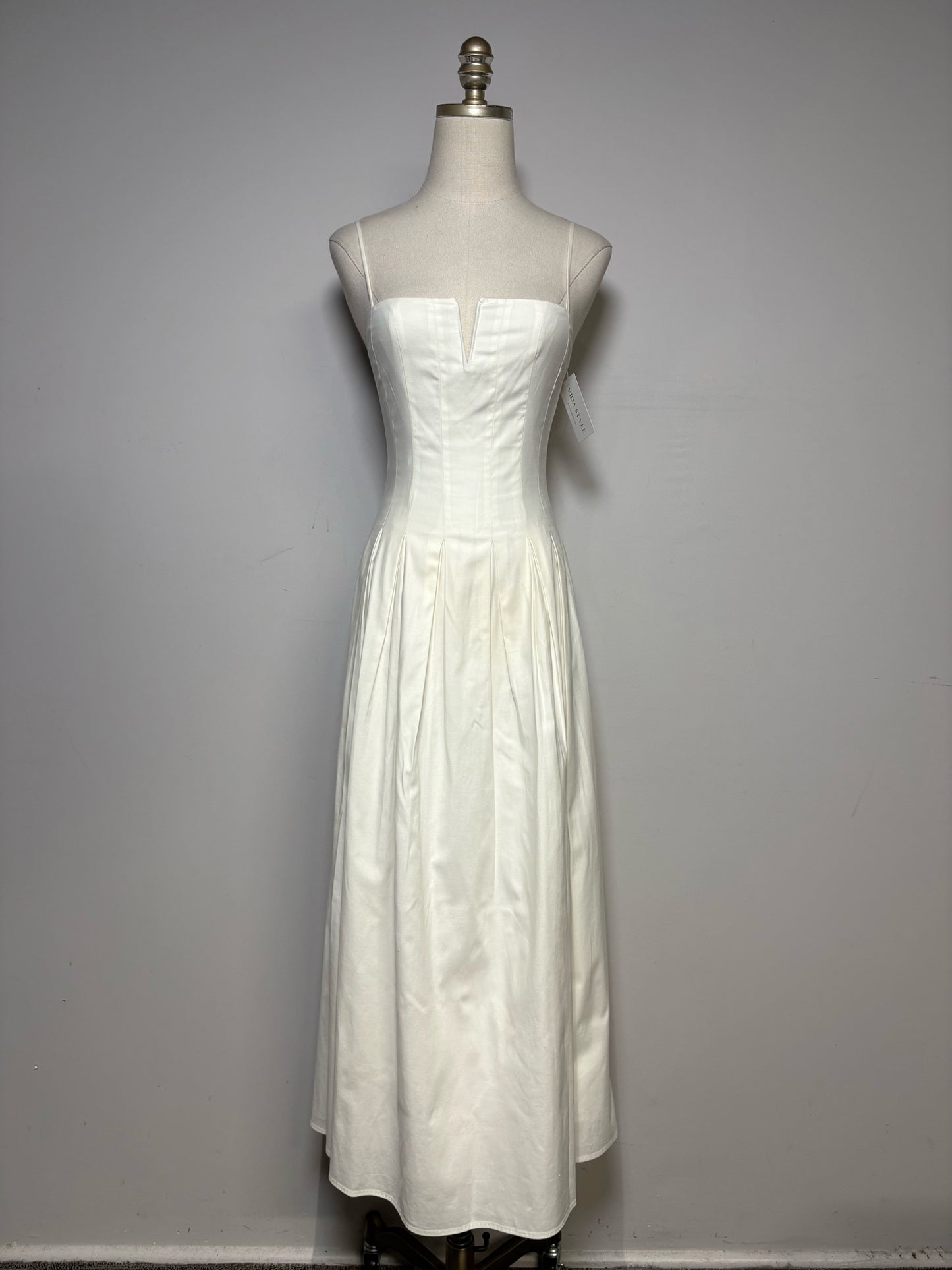 Women Size 2 Reformation Off White Organic Cotton Pre-Owned Maxi Dress
