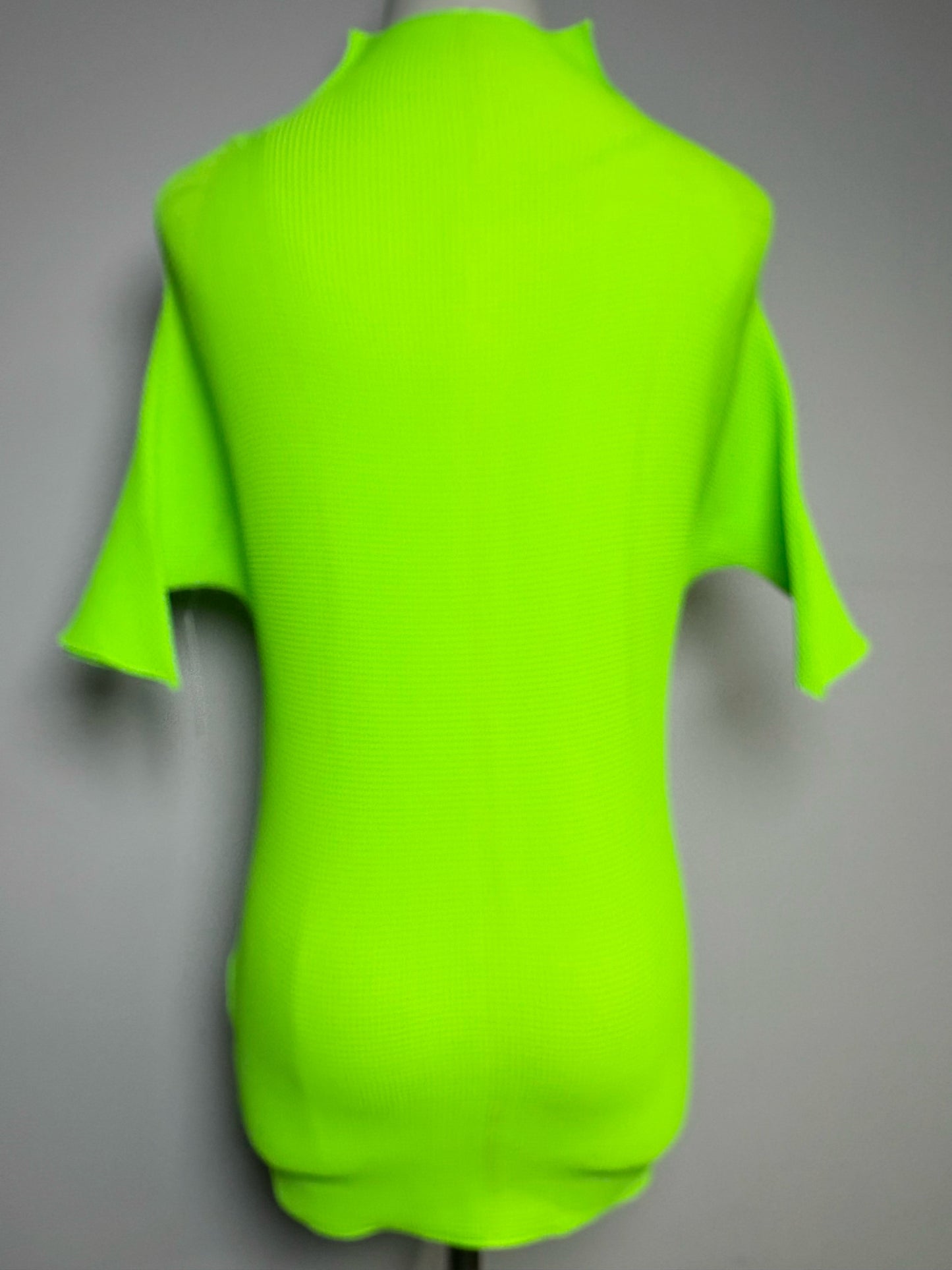 Women Size 3 Issey Miyake Issey Miyake Pleats Neon Green Top
