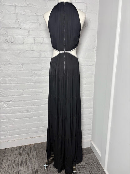 Women Size 4 Alice + Olivia Black Classic Halter Silhouette Maxi Dress