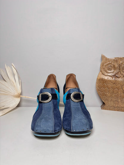 W Shoe Size 8 John Fluevog Blue, Turquoise Leather Suede Heels