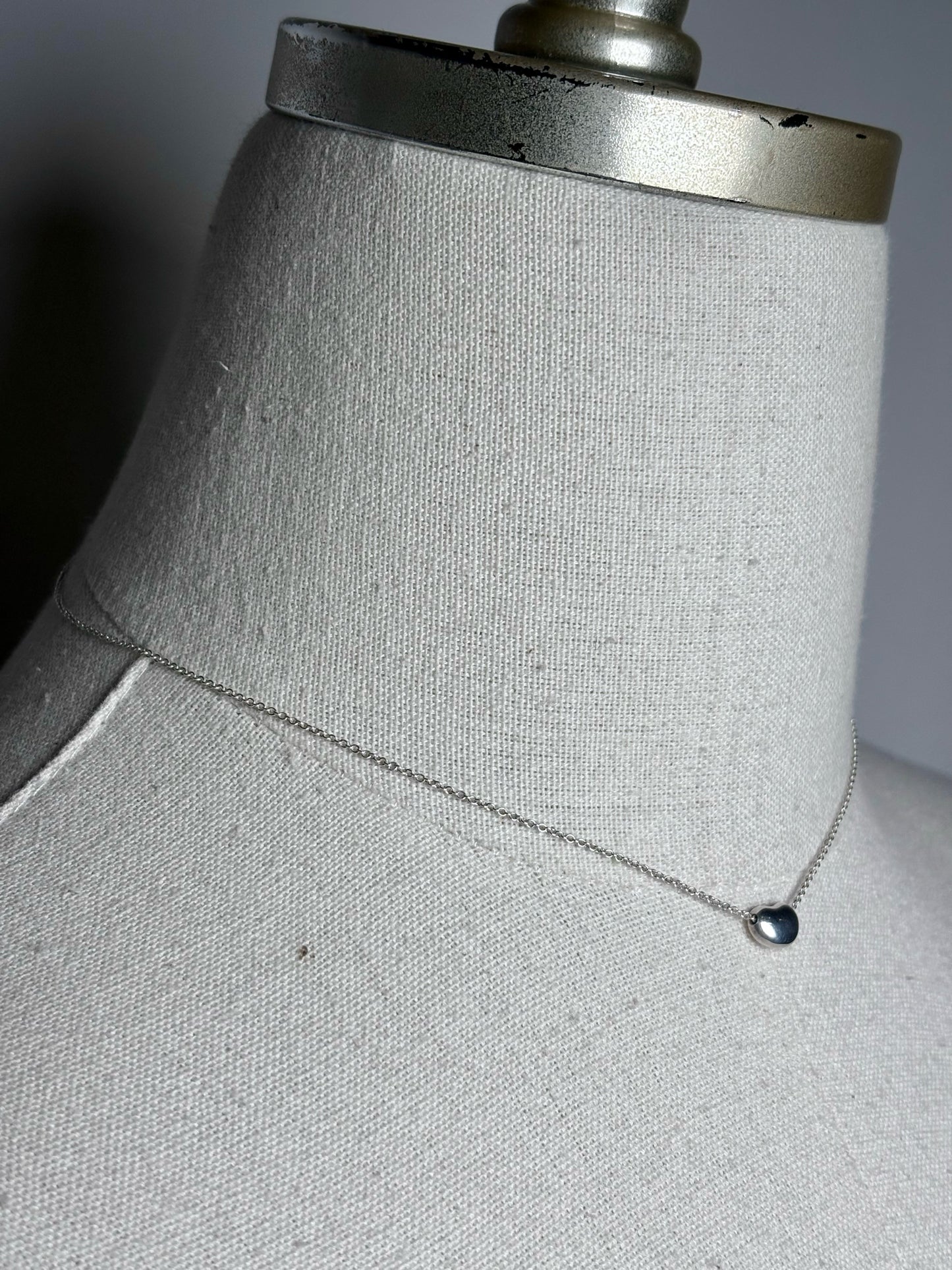 Tiffany & Co. x Elsa Peretti Puffy Bean Sterling Silver Pre-owned Necklace