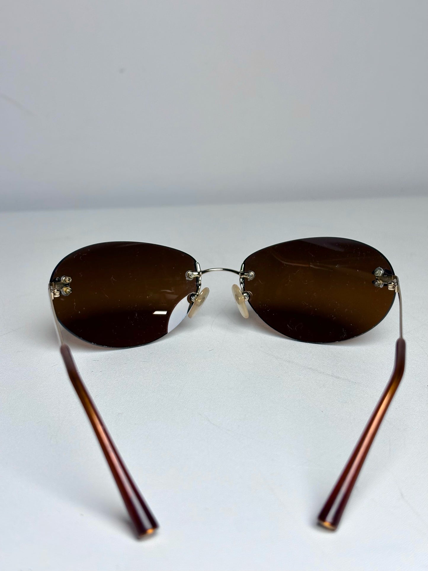 Chanel #4013 Rimless Vintage Y2K Pre-owned Gold Sunglasses