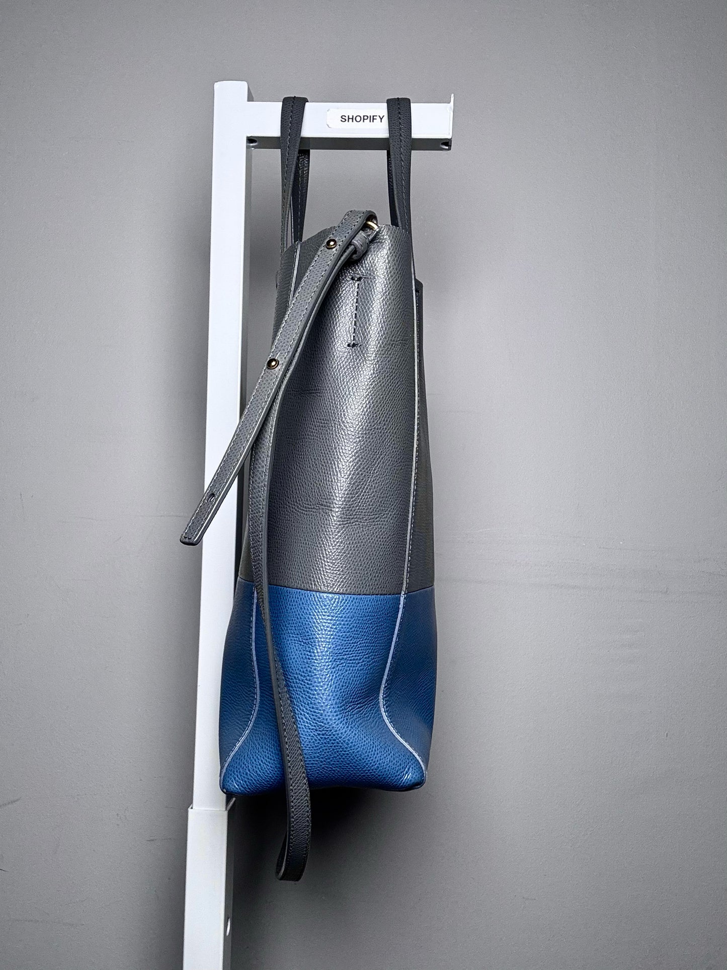 Leather Celine Colorblock Pre-owned Gray & Blue Calf Small Purse