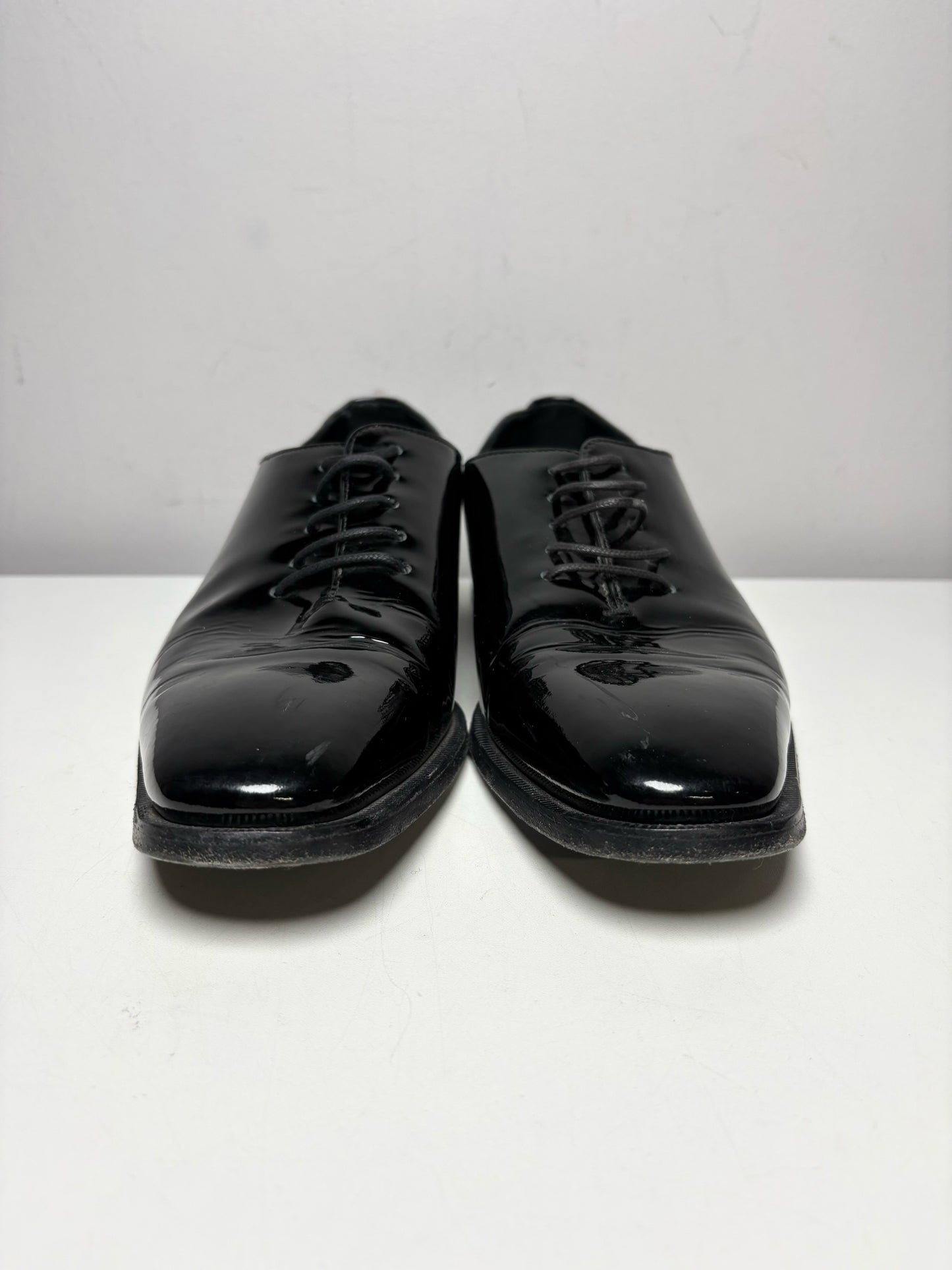 Men Shoe Size 7 Manolo Blahnik Black Patent Leather Pre-Owned Oxford Dress Shoes