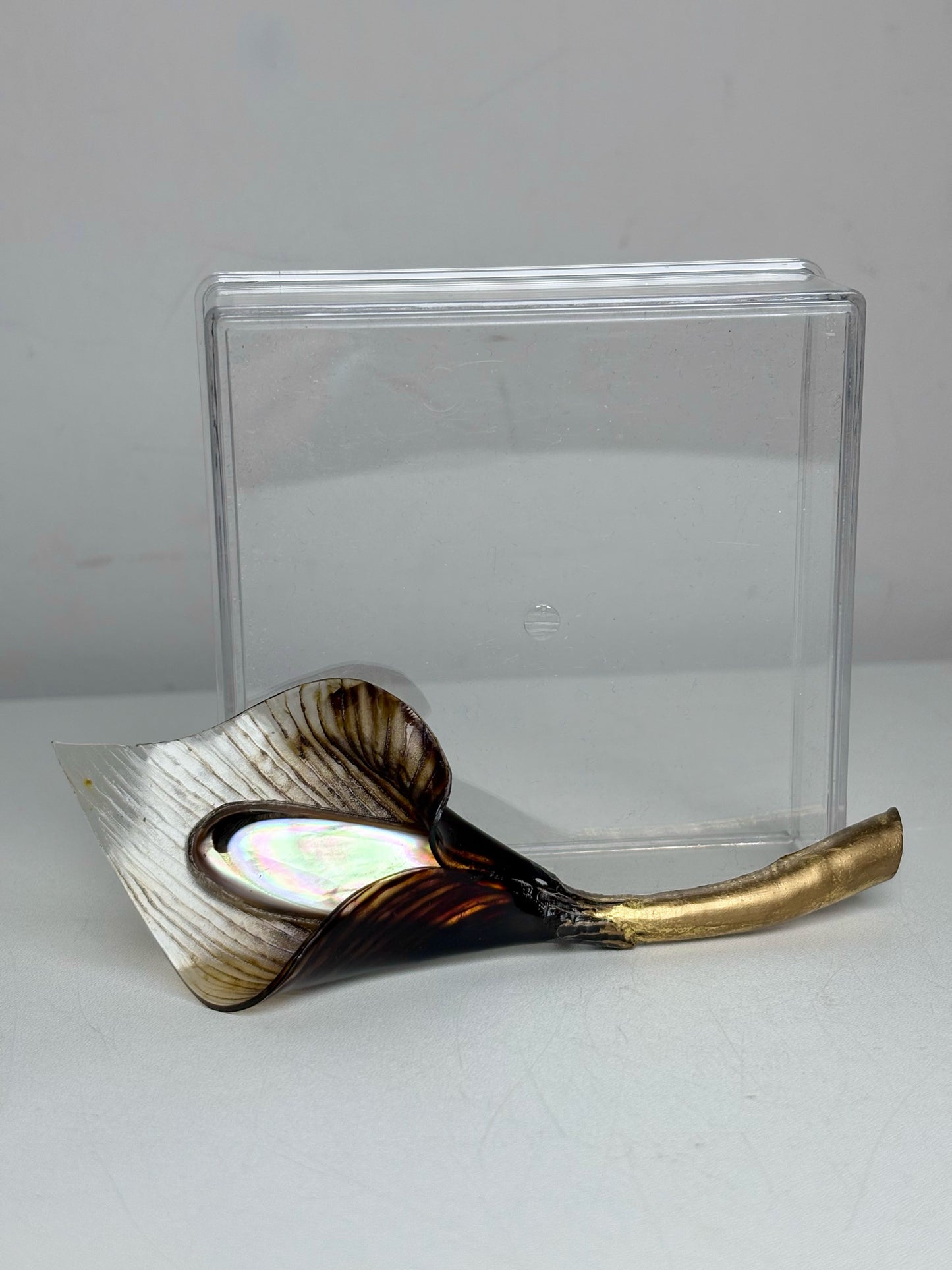 Women's Vintage Calla Lily Made in France  Pre-owned Pin