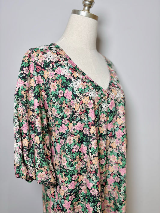 Women Size M Johnny Was Black, Pink, Green, Salmon Floral Print Dress