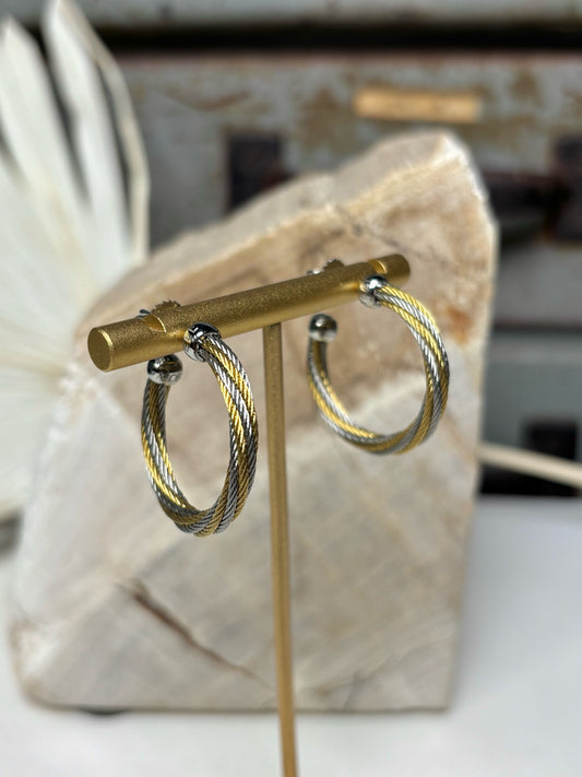14K Gold Alor 14K Gold Clasp Earrings