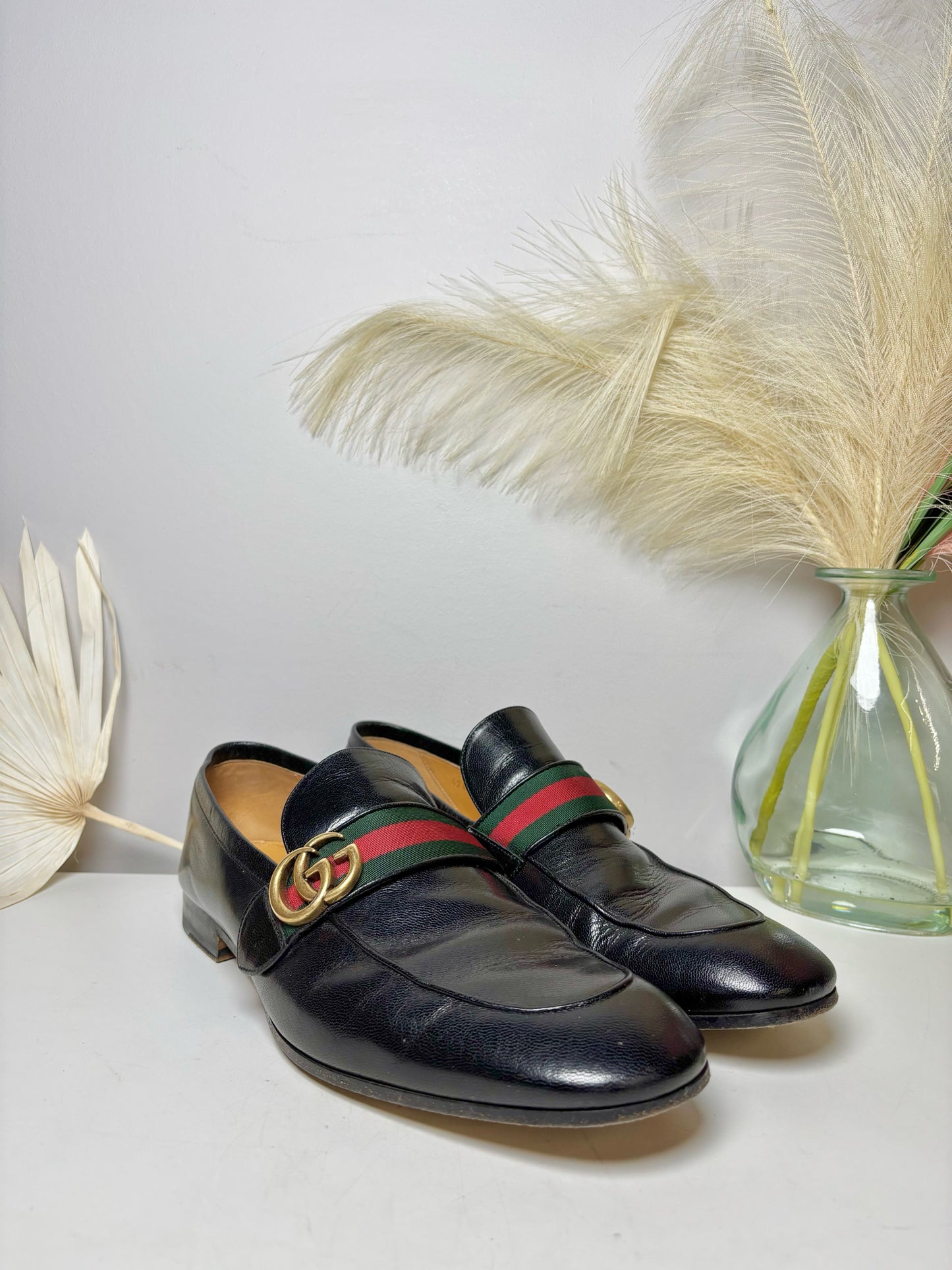 Gucci Black Leather Solid Size 10 Genuine Leather Men's Shoes