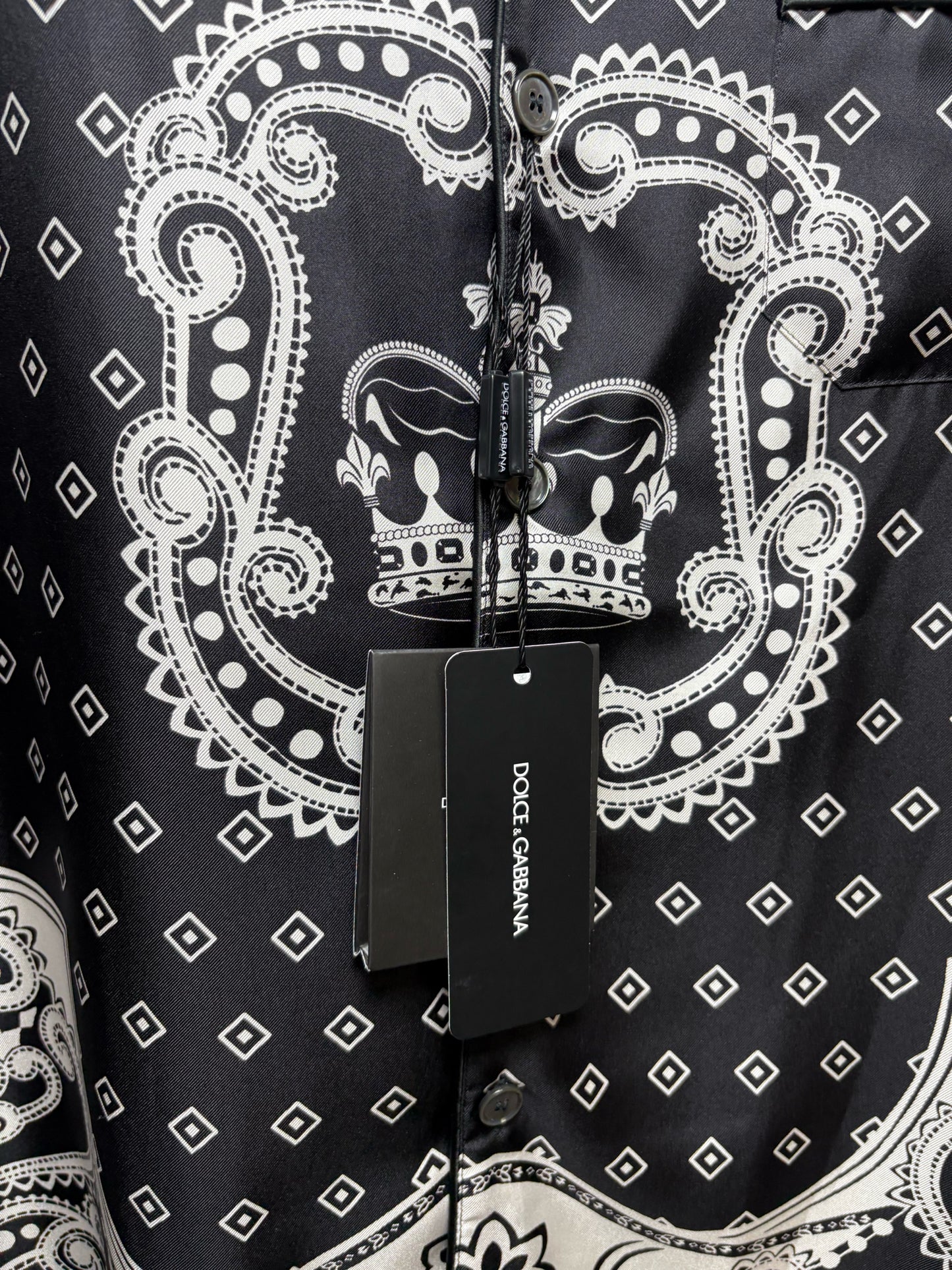 Men Size 44 (US XL) Authentic Dolce & Gabbana Black & White Bandana Print Pure Silk NWT Pre-Owned Shirt