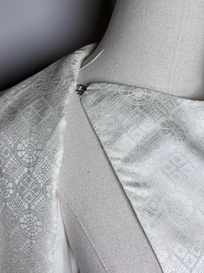 Women Size 6 Helmut Lang Off White Jacquard Asymmetric Hem Jacket