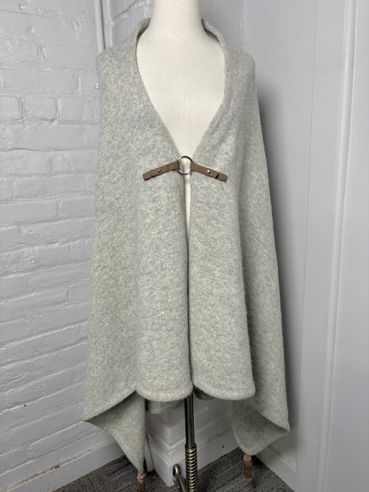 Women Size One Size Mirabell Salzburg Gray Poncho