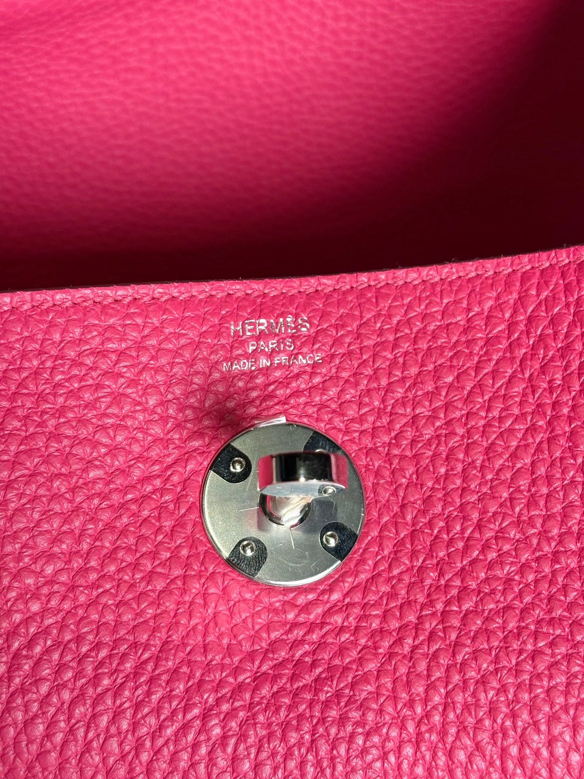Hermes Taurillon Clemence Lindy 26 Pink Pre-owned Extreme Rose Bag