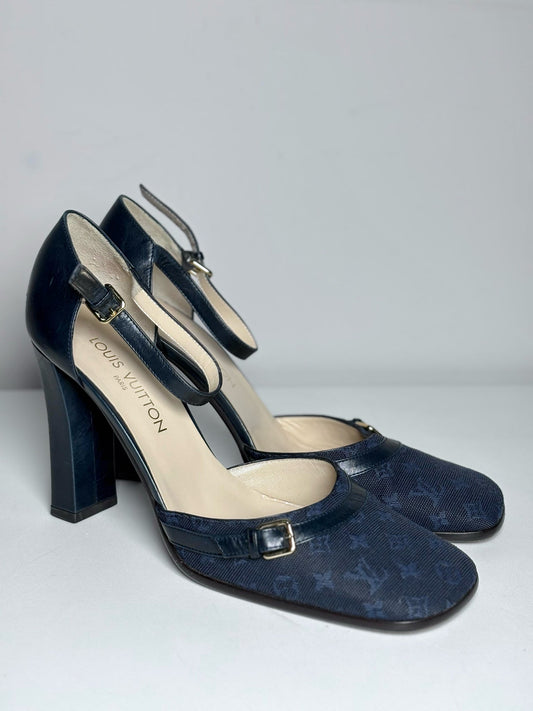 Navy Blue Louis Vuitton Josephine Blue Canvas, Leather Pre-owned Heels