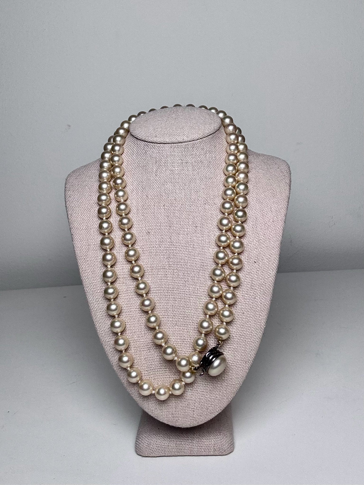 Majorica Simulated Pearls Vintage Necklace