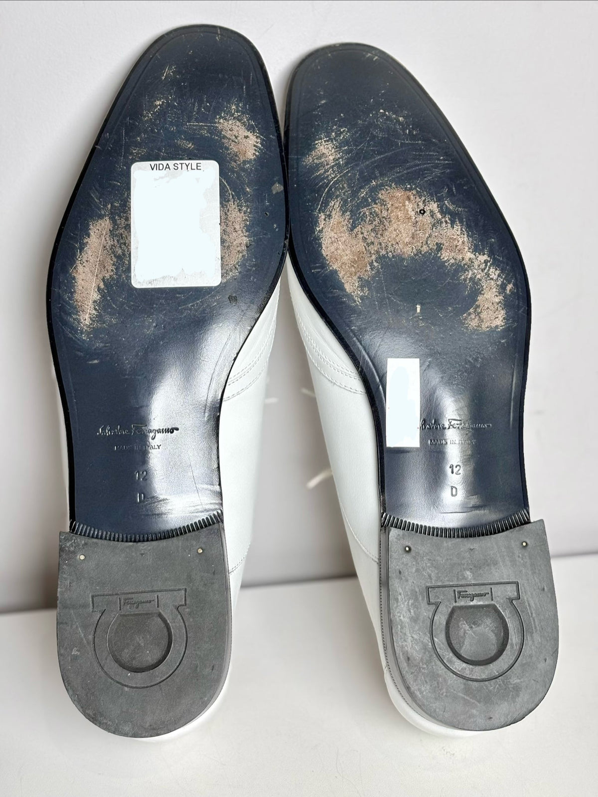 White Men's Salvatore Ferragamo White Wingtip Leather Pre-owned Vintage Dress Shoes Sz 12