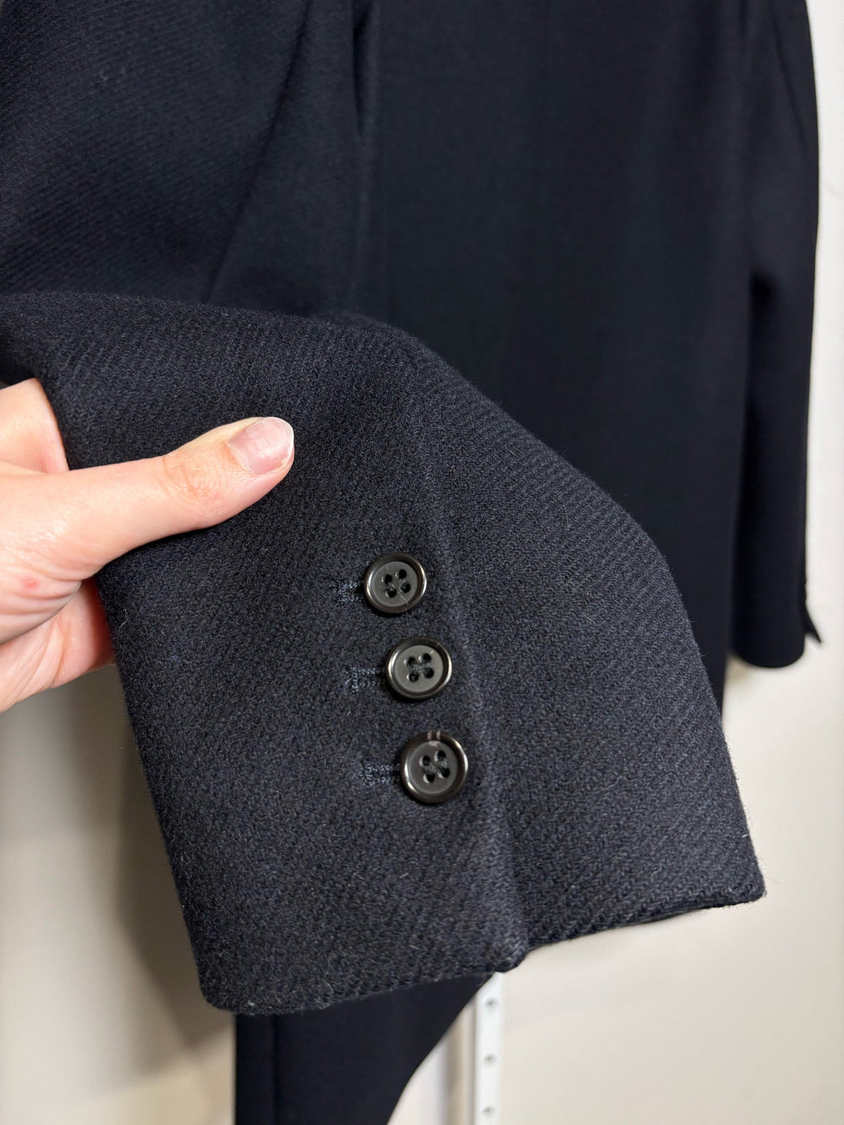 Men's Size M APC Black Wool Blend Pre-Owned Single-Breasted Car Coat - VIDA STYLE SHOP