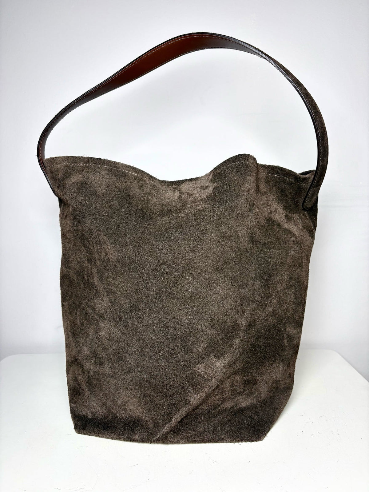 Simons Brown Suede Leather Shoulder Bucket Bag Pre-owned
