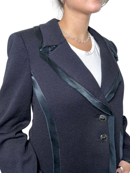 8 Size 8 St. John Black Solid Women's Vintage Blazer