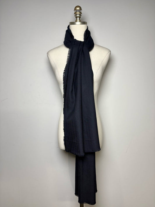 Tuckernuck x India Hicks Women's Pure Wool Pre-owned Navy Blue Shawl