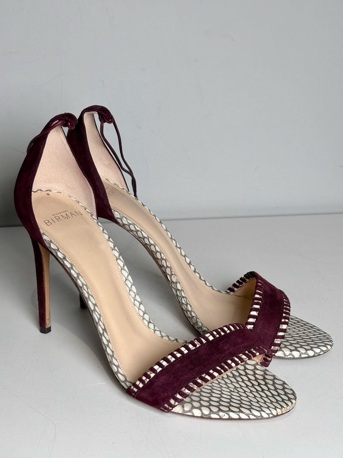 Burgundy, Cream W Shoe Size 38 (8 US) Alexandre Birman Burgundy, Cream Leather Suede Heels