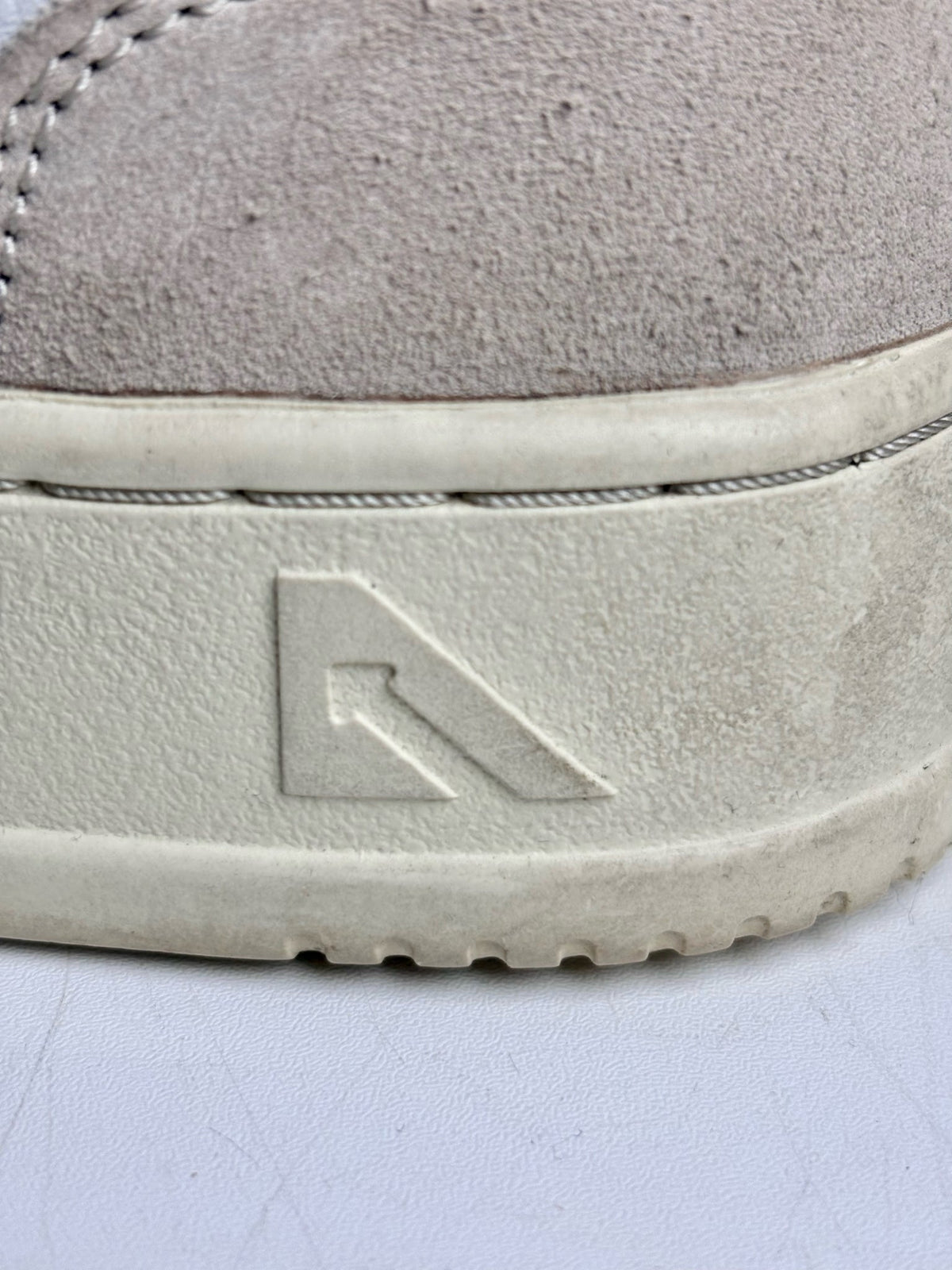 Beige, White, Yellow W Shoe Size 38 Autry Beige, White, Yellow Leather & Suede Women's Sneakers