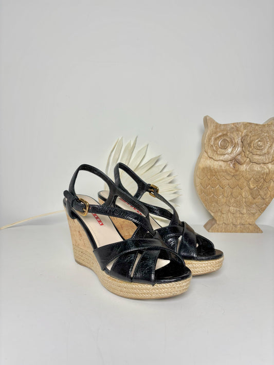Black W Shoe Size 38.5 Prada Black Leather & Wicker Women's Pre-owned Wedges