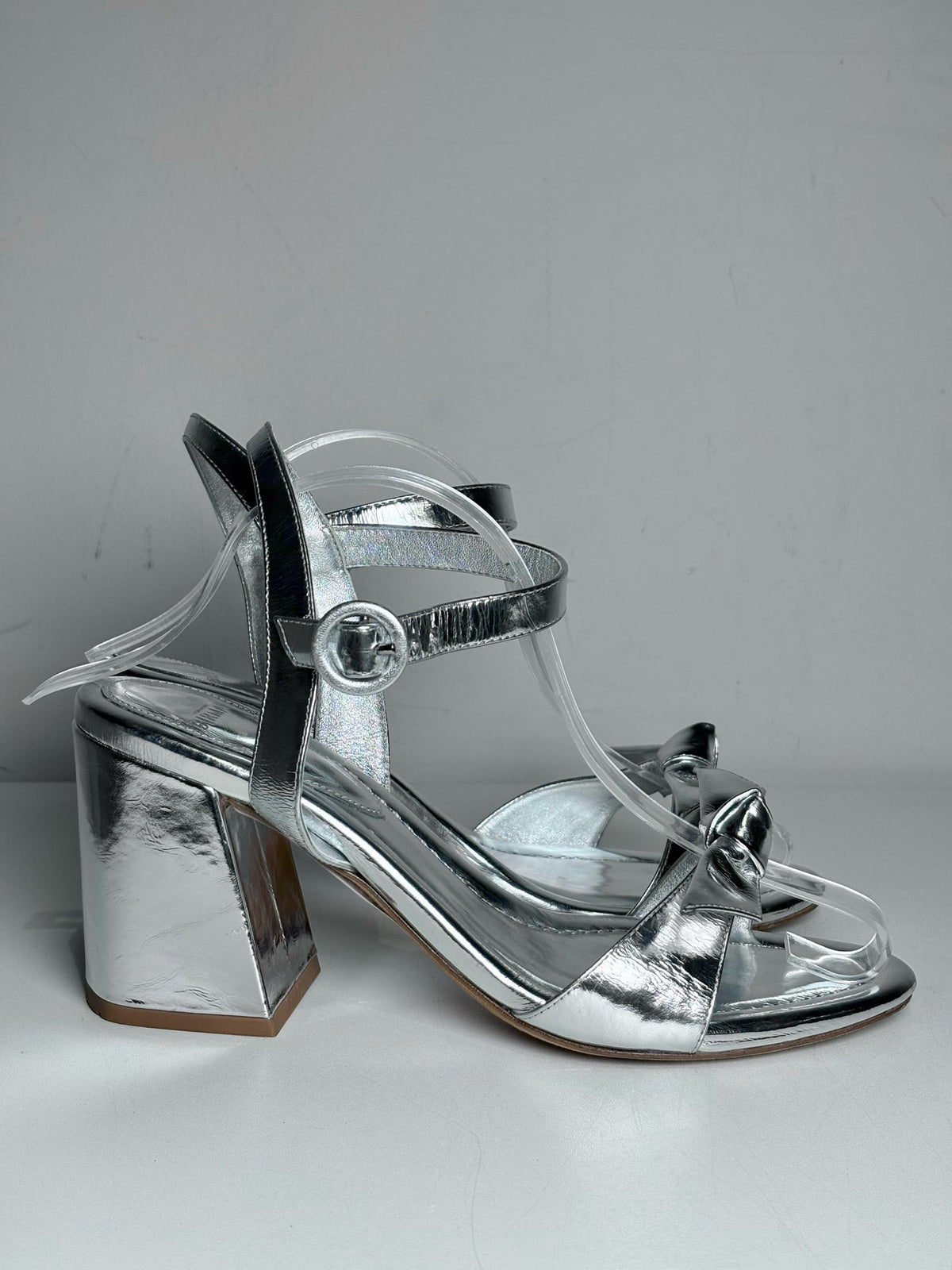 Metallic Silver W Shoe Size 41 (10 - 10.5) Alexandre Birman Metallic Silver Leather Heels