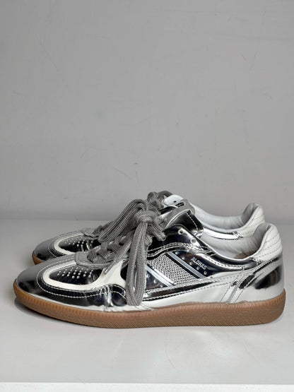 Metallic Silver W Shoe Size 7/7.5 Alohas Metallic Silver Sustainable Leather Women's Sneakers