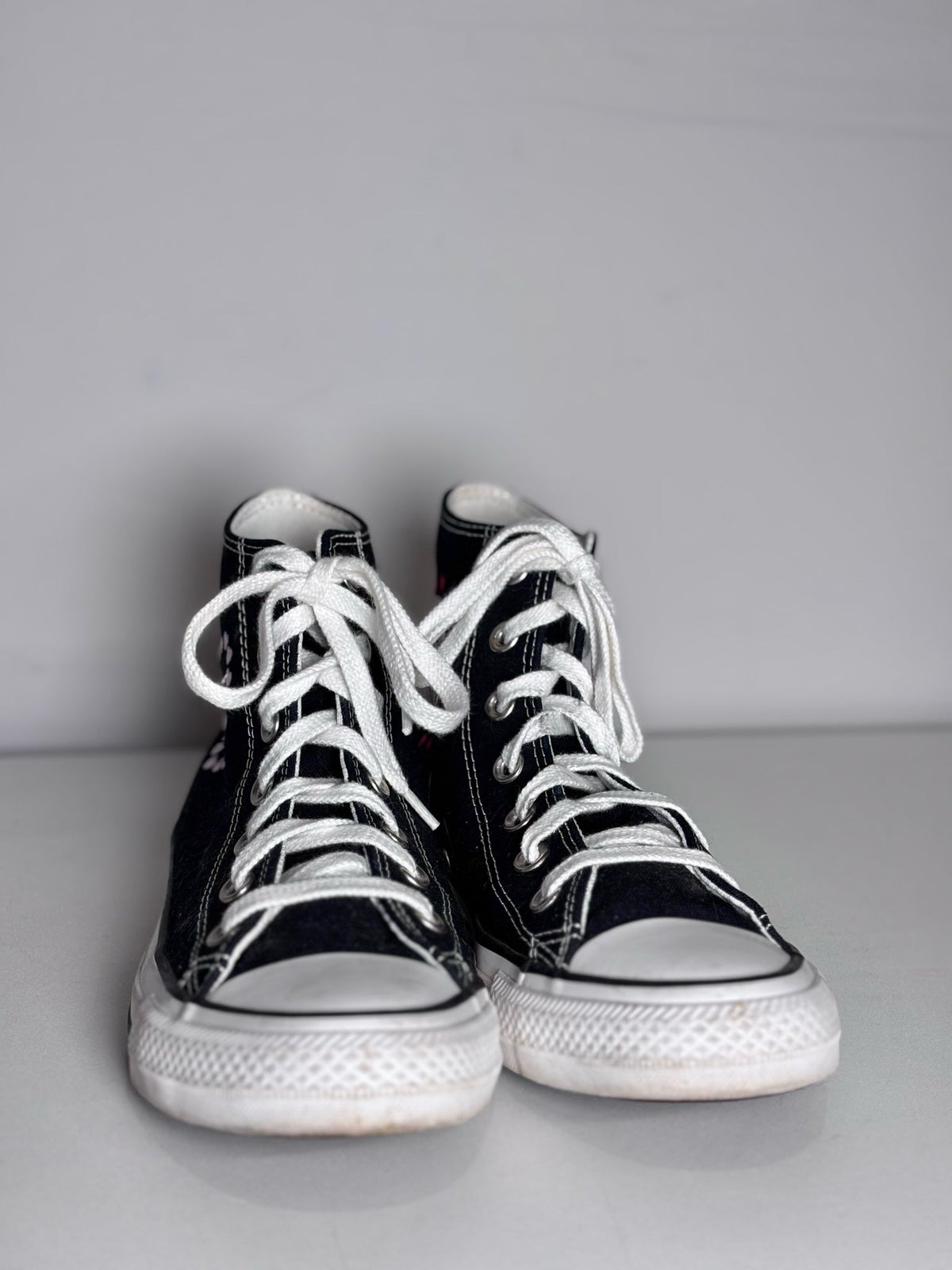 Black W Shoe Size 8 Converse Crafted With Love Black, Red Hearts Pre-owned Sneakers