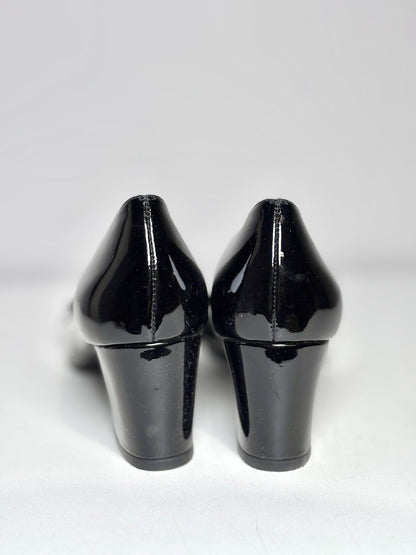 Black W Shoe Size 8.5N Stuart Weitzman Black Patent Leather Women's Pre-owned Pump