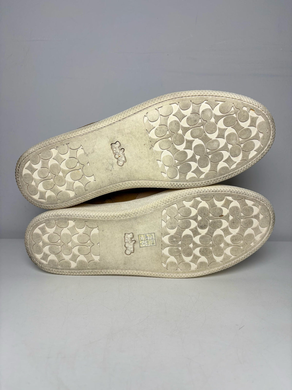Tan W Shoe Size 9.5 Coach C220 High Top Tan Suede, Nylon Pre-owned Sneakers