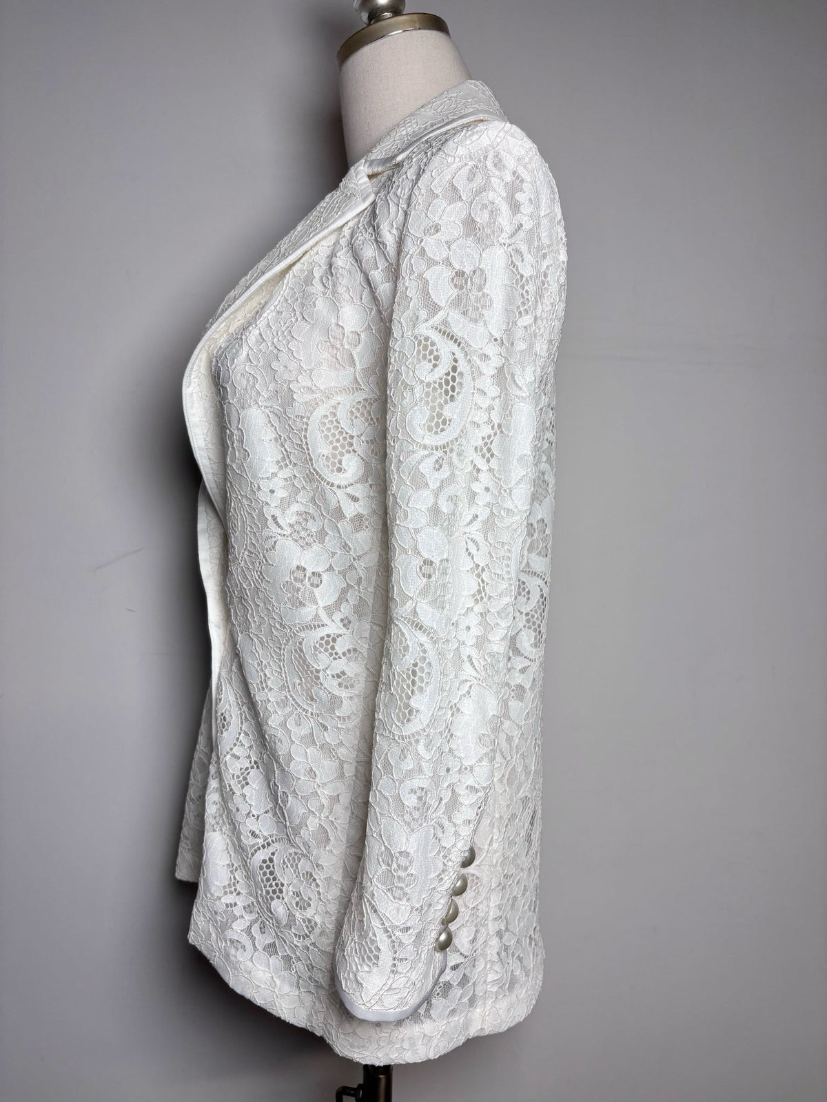 0 Women Size 0 Alice + Olivia Cream Lace Nylon Pearl Button Pre-owned Blazer