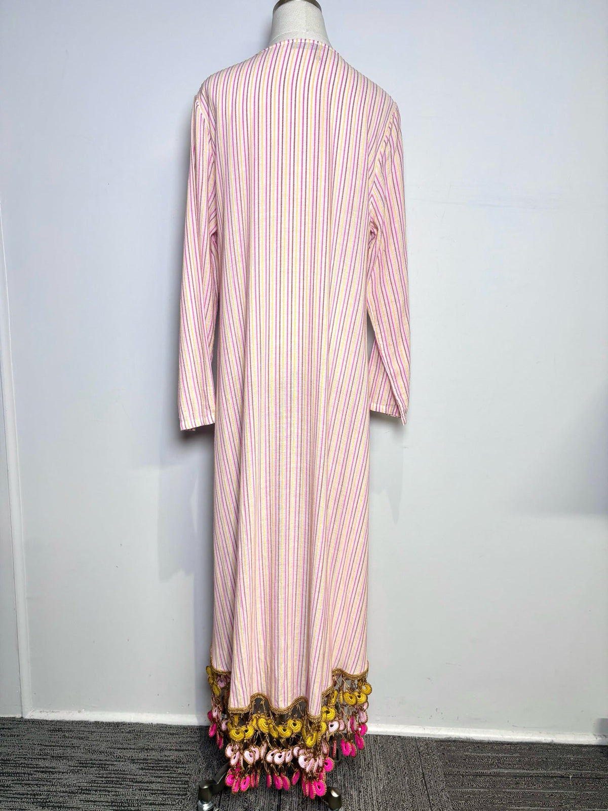 1 (2 - 4 US) Women Size 1 (2 - 4 US) My Beachy Side Pink Embroidered, Crochet 3D Cover Up