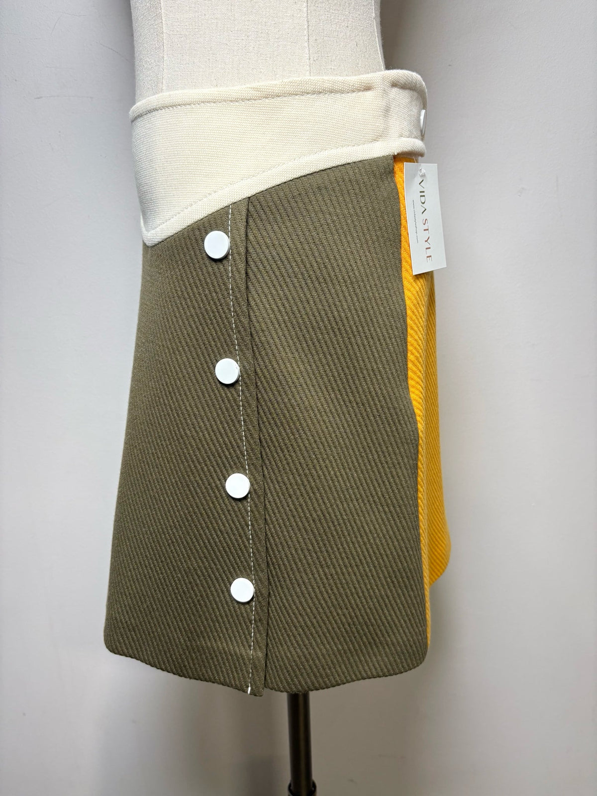 40 Women Size 40 M Missoni Multi-Color Pre-Owned Colorblock Mini Skirt