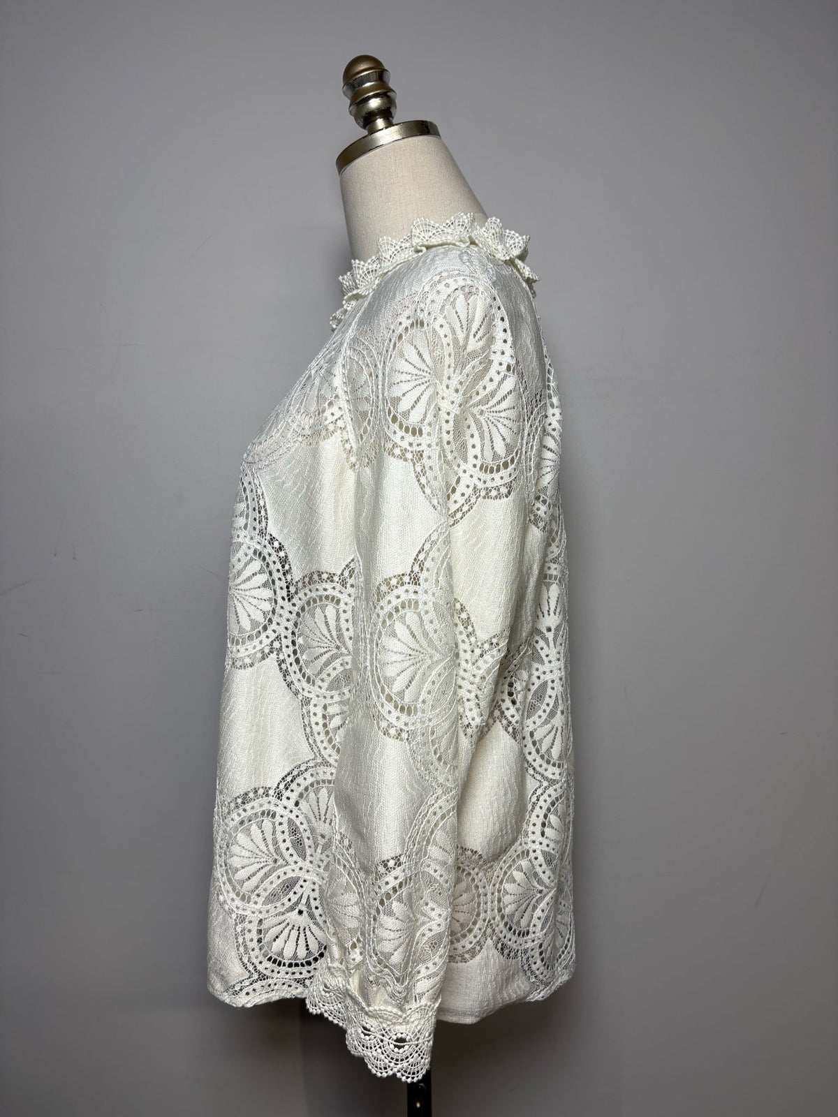 44 Women Size 44 Sézane Bianca White Lace Cotton Blend Pre-Owned Blouse