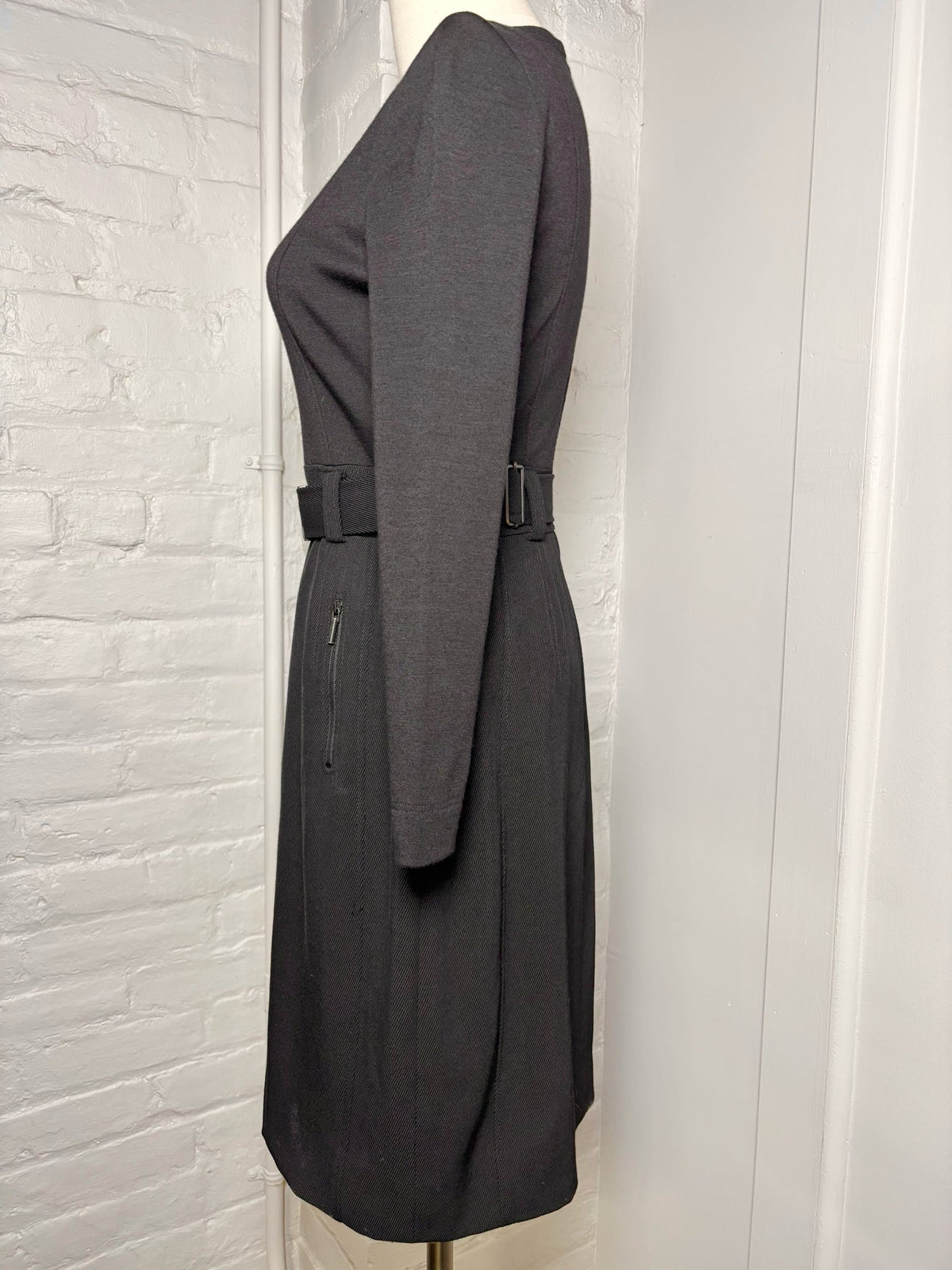 6 Women Size 6 Akris Punto Black Solid Pre-owned Dress
