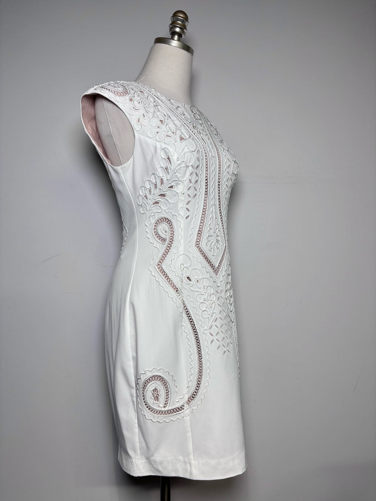 6 Women Size 6 Karen Millen Cream Embellished Women's Polyester Pre-owned Dress