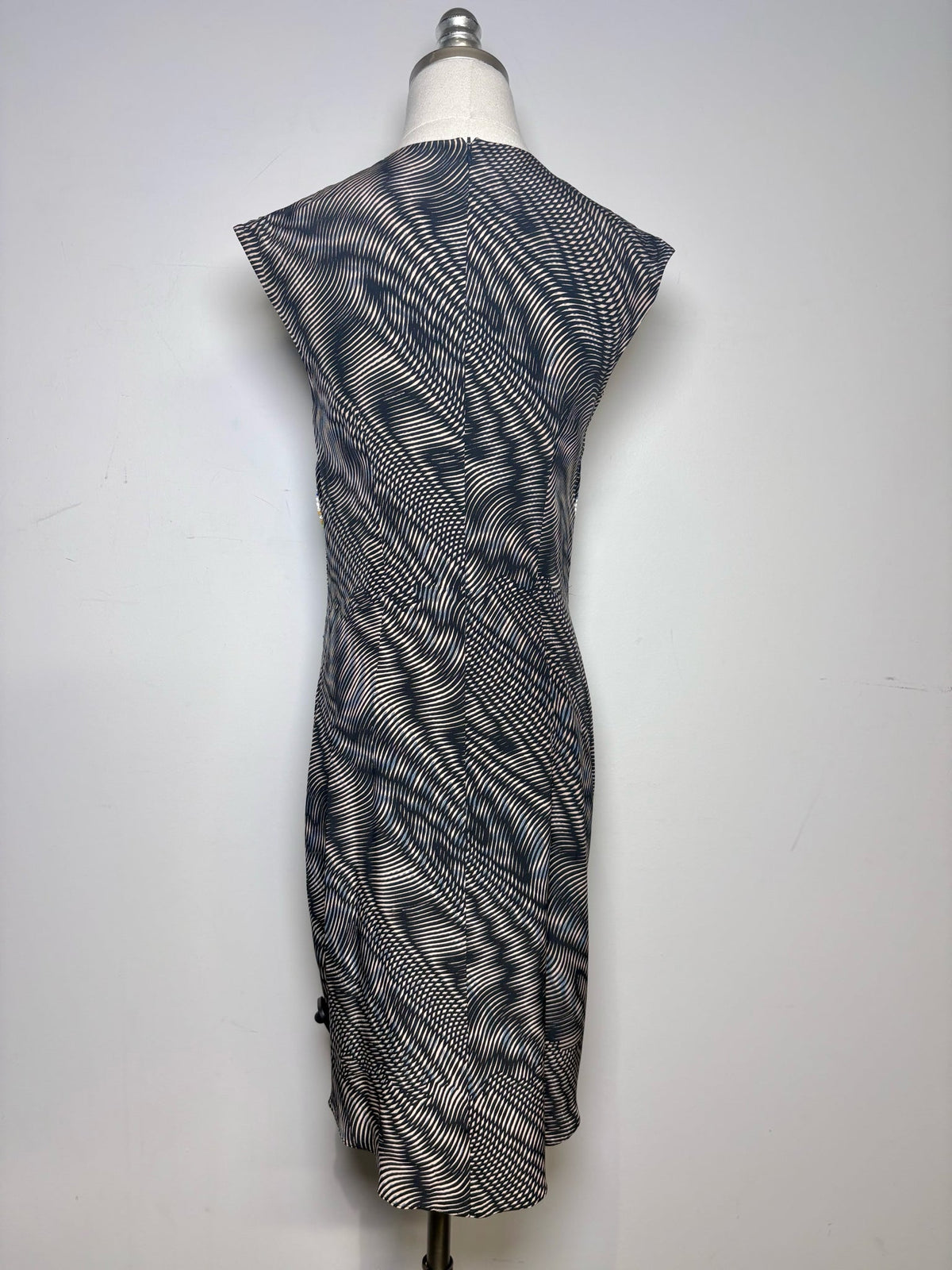 6 Women Size 6 Peter Pilotto Beads, Sequins Silk Shift Dress