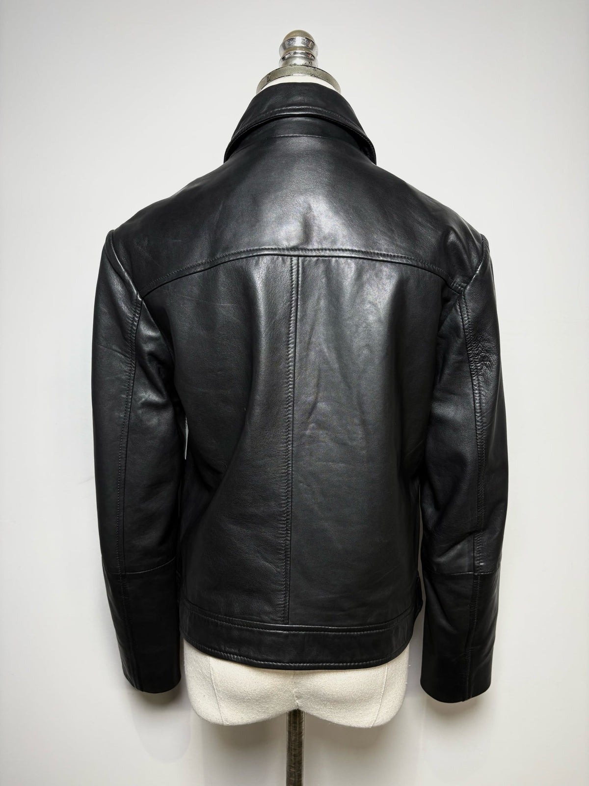 L Women Size L Bod & Christensen Black Pure Leather Pre-Owned Jacket