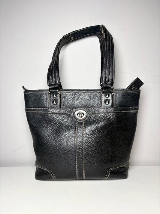 Women's Coach Solid Vintage Leather Pre-owned; Fair Black Leather Medium Purse