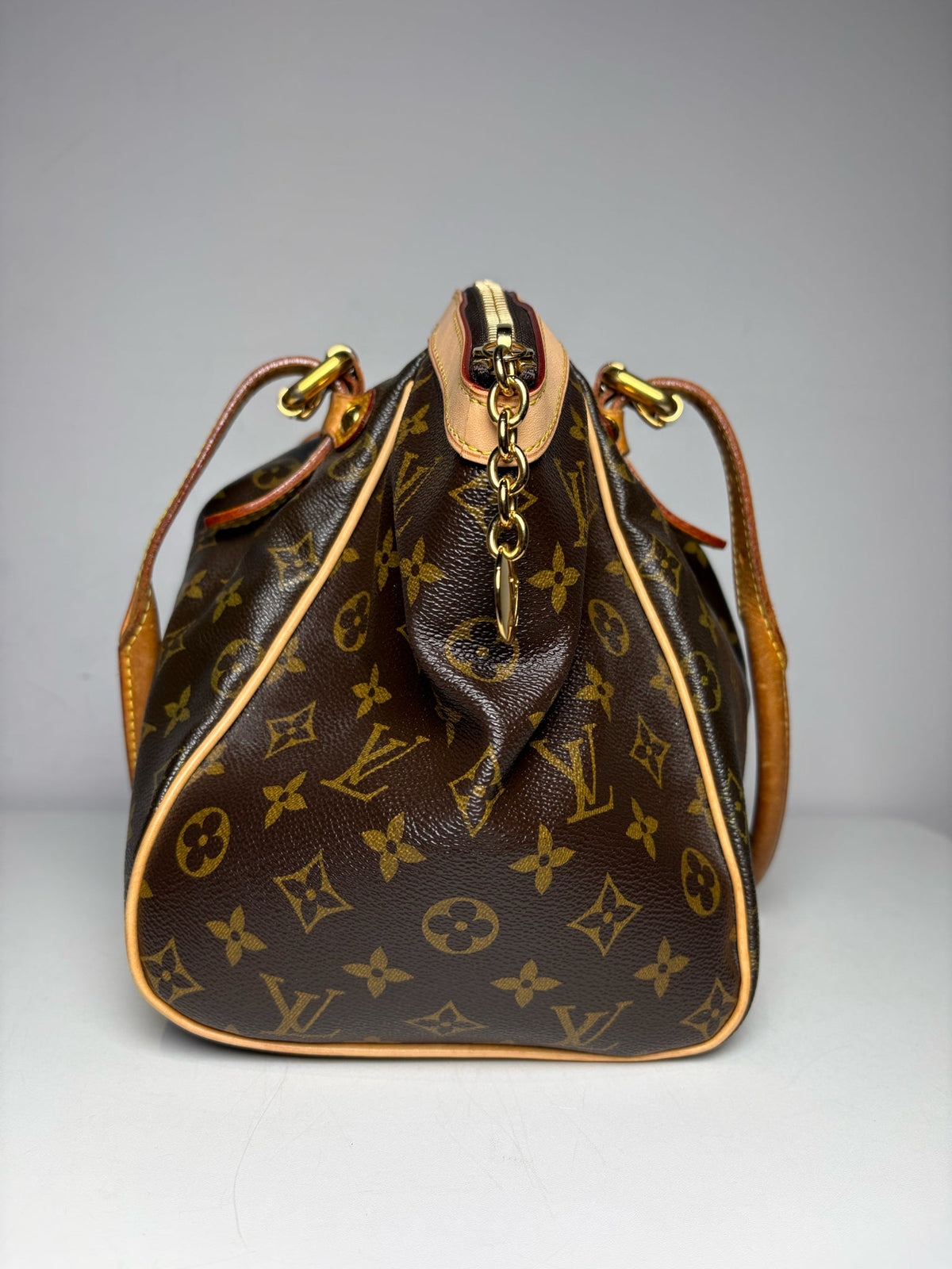 Women's Louis Vuitton Tivoli GM 2007 Monogram Coated Canvas Vachetta Leather Pre-Owned Tote Purse - VIDA STYLE SHOP