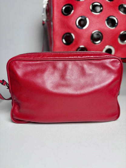 Women's Prada Vitello Daina Silver Grommets Leather Pre-owned Red Bag