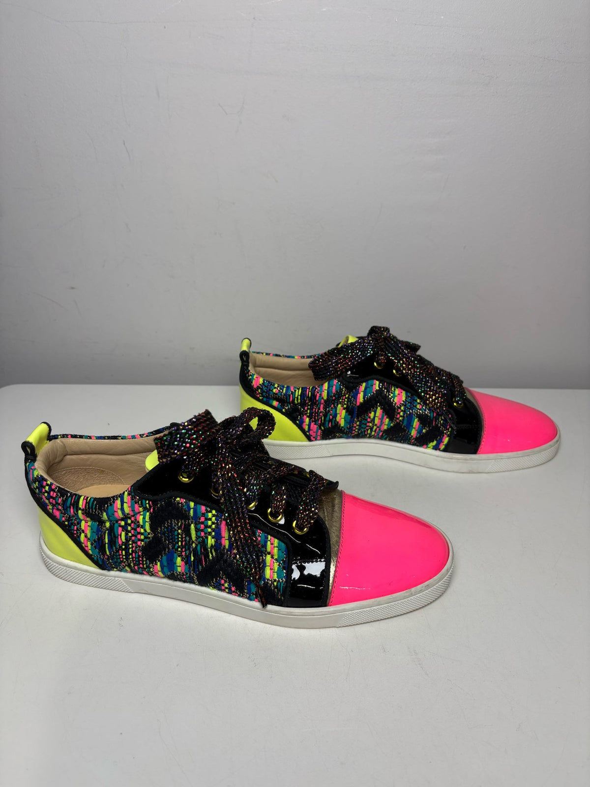 Women's Shoe Size 38 Christian Louboutin Gondoliere Multicolor Knit Pre-Owned Sneakers - VIDA STYLE SHOP