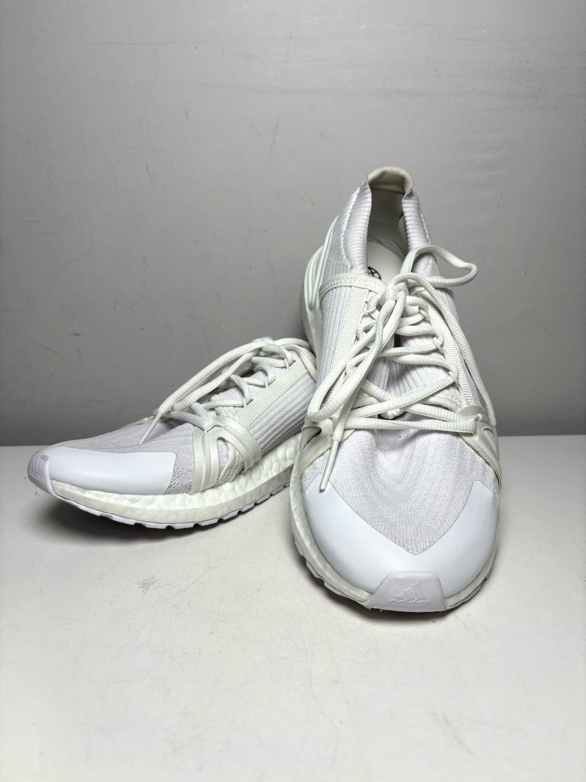 White Women's Shoe Size 9.5 Adidas x Stella McCartney Ultraboost DNA White Pre-Owned Sneakers