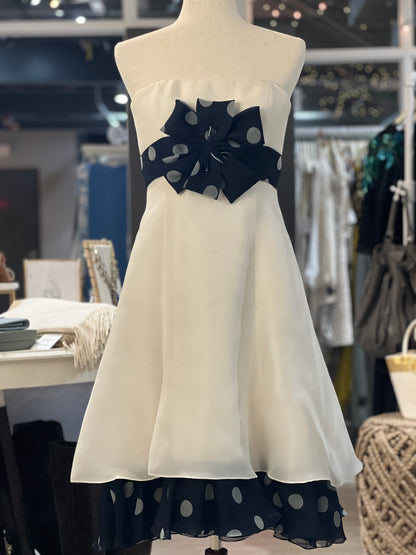 Melinda Eng Cream Bow Party Dress Size M